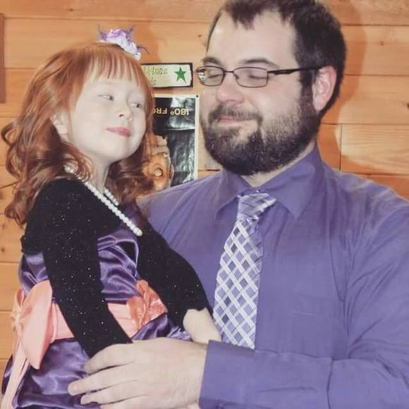 Meet your Posher, Tom - Picture 1 of 1